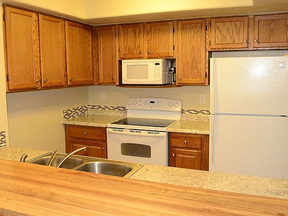 5th image of 1313 Firefly Cir
