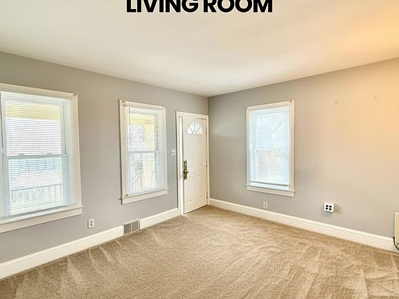 4th image of 624 W Bridge St #1