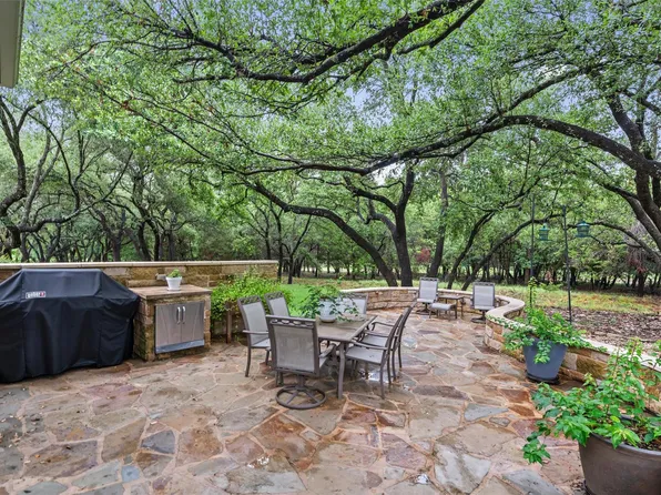 414 Deer Meadow Cir, Georgetown, TX 78633
