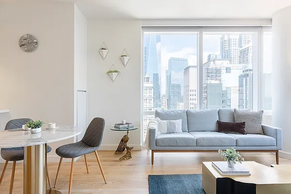 Rented by Greystar | media 30