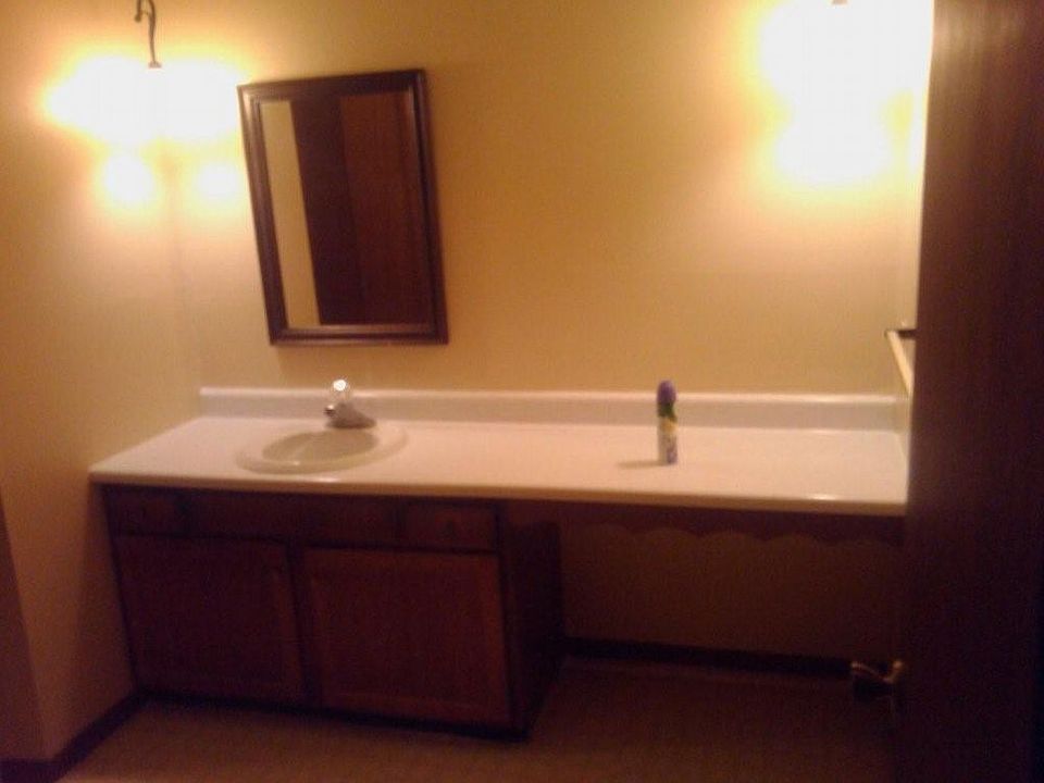 2nd image of 9124 Woodpark Ln APT B