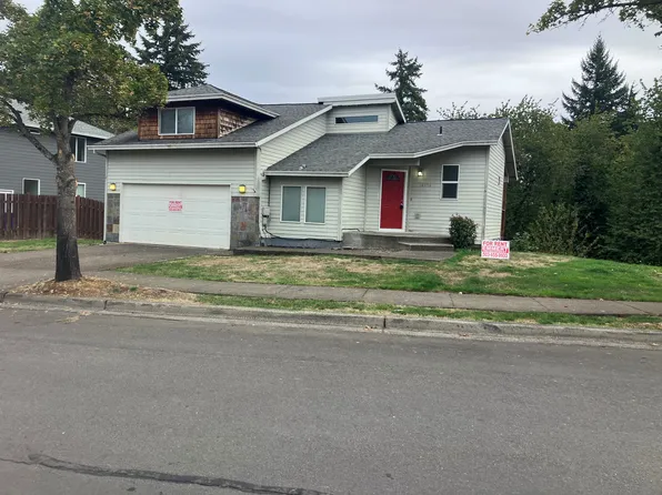 18056 Newell Ridge Dr, Oregon City, OR 97045
