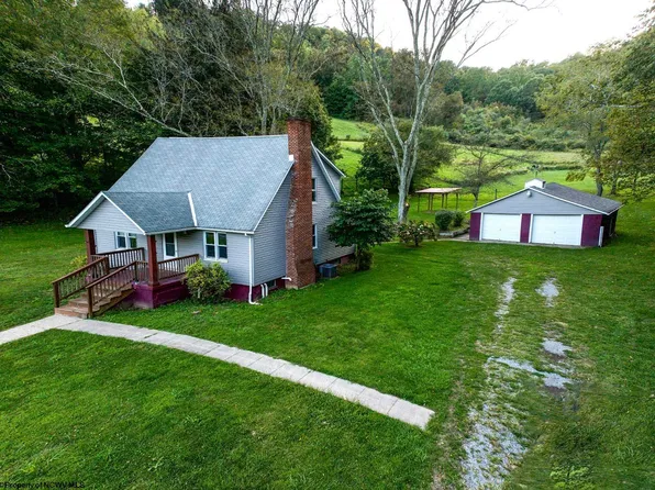 1789 McCurdysville Pike, Rivesville, WV 26588