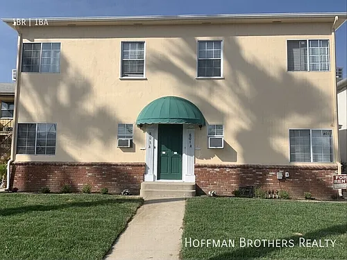 807 W Glenoaks Blvd #801 Photo 1 807 W Glenoaks Blvd #801 Photo 1