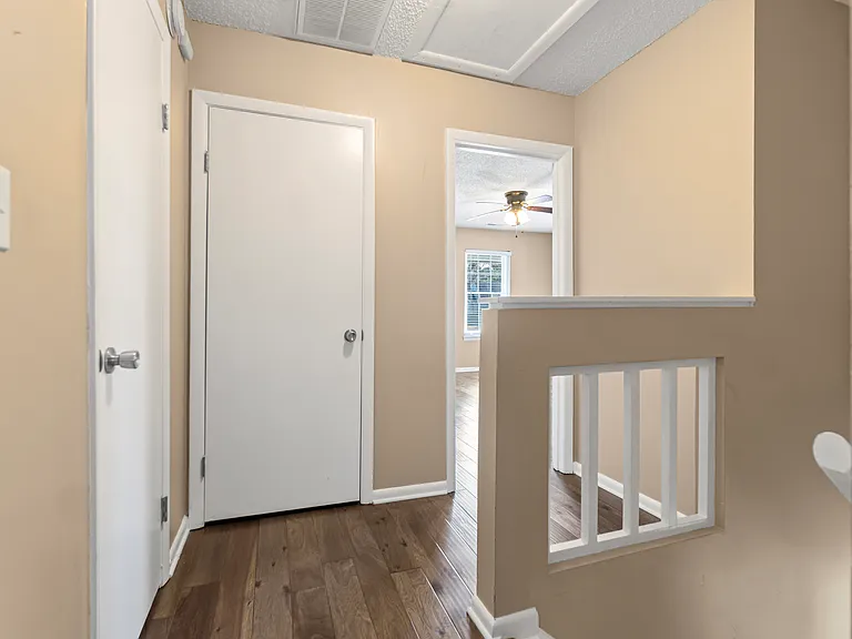 5092 Glenwood Way — Photo 5