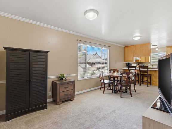 5th image of 465 N 300 W APT 29