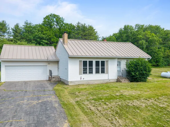 28 N Main Street, Burnham, ME 04922