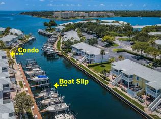 5175 Coquina Key Dr SE, Saint Petersburg, FL 33705