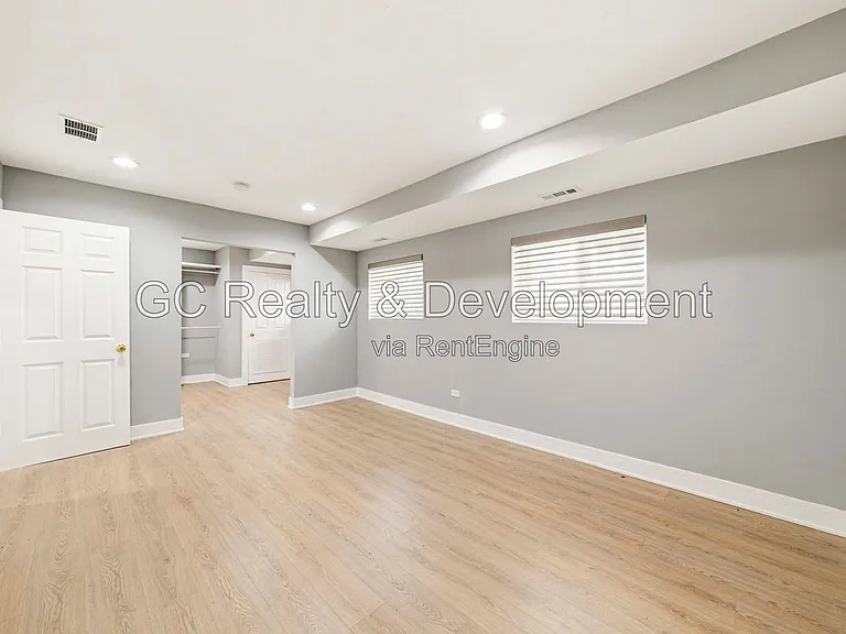 27W180 Cooley Ave #1 — Photo 9