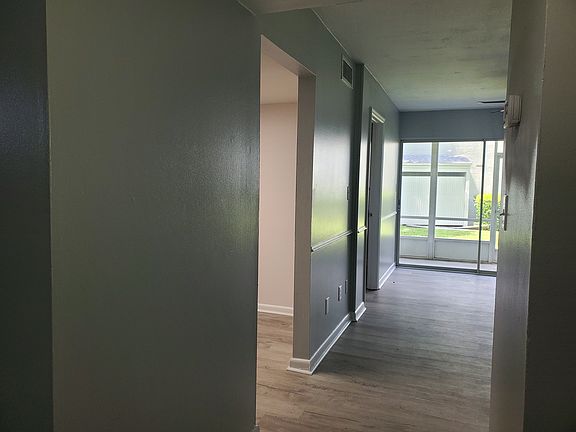 3rd image of 600 SW Bahia Cir #A