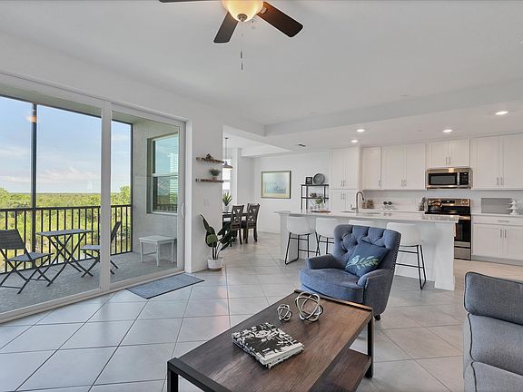 3rd image of 14131 Heritage Landing Blvd #833