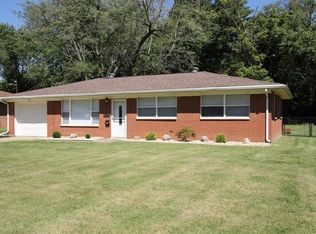 3206 Mission Rd, Alton, IL 62002