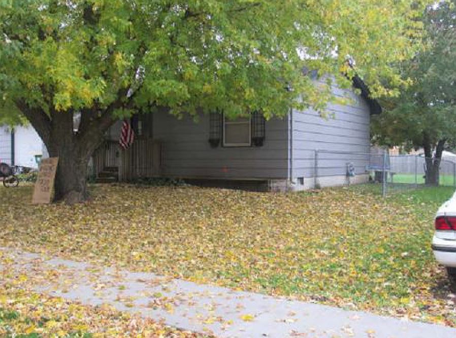 2nd image of 1428 W Jefferson St