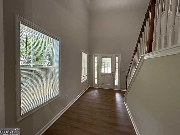 2nd image of 6533 Silk Tree Pte