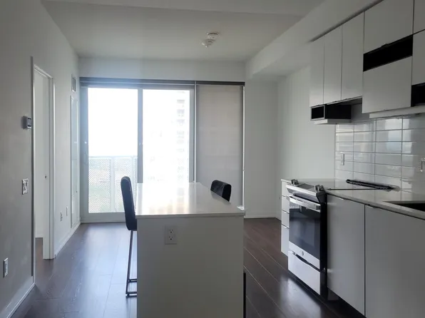 4065 Confederation Pkwy, Mississauga, ON