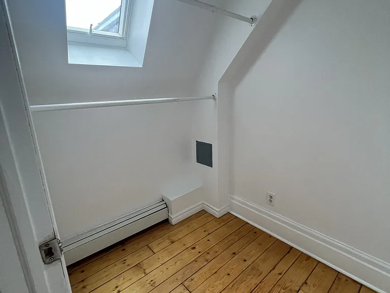301 Wilbrod St #7 — Photo 37