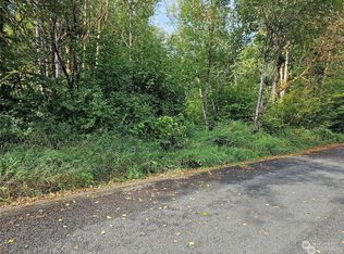 128 Valley View Dr, Lakewood, WA 98564