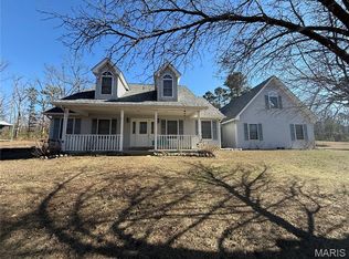 10745 Ridgely Rd, Potosi, MO 63664