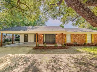 818 E Rimes Cir, Monroe, LA 71201