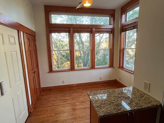 3rd image of 1320 N Wicker Park Ave APT 3R