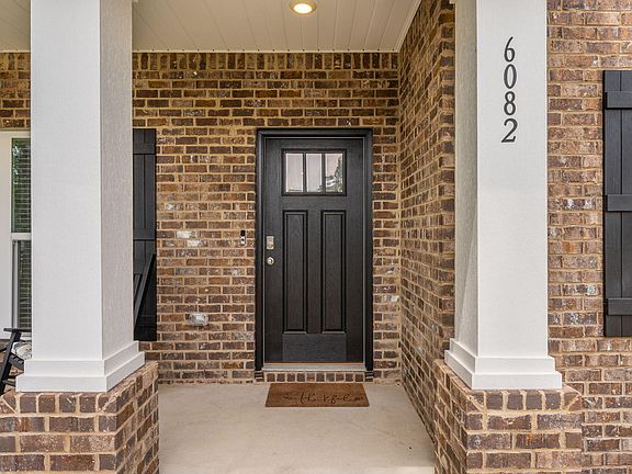 4th image of 6082 Carina Rd