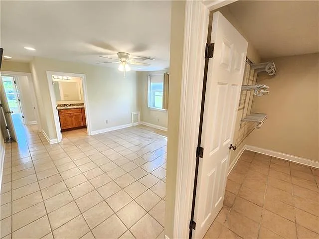 12801 River Rd — Photo 14