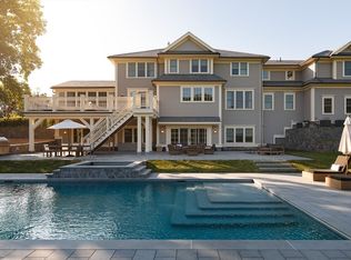 98 Heather Ln, Needham, MA 02492