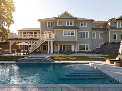 98 Heather Ln, Needham, MA, 02492