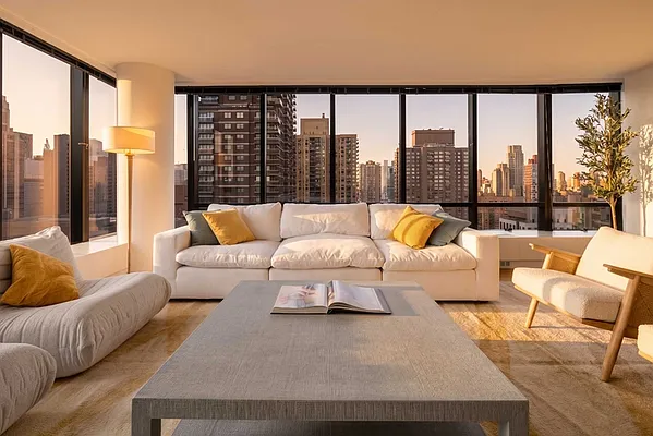 Living room, photo 4