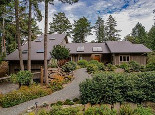 104 Seclusion Ln, Saltspring Island, BC V8K1S4