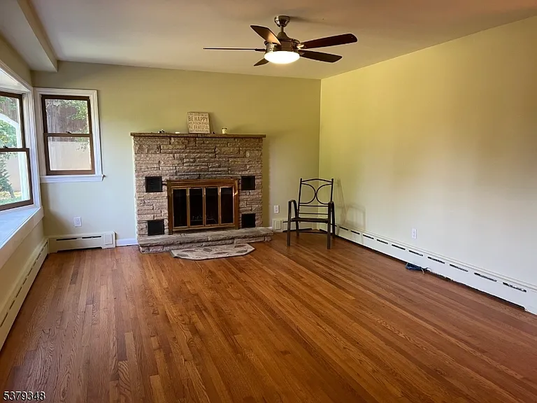 43 Rocky Point Rd — Photo 8