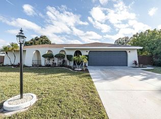 438 Whitfield Ave, Sarasota, FL 34243