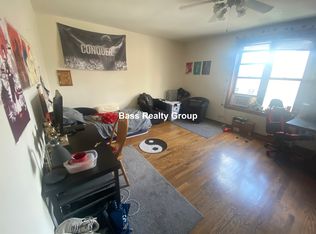 4806 N Kedzie Ave #209, Chicago, IL 60625