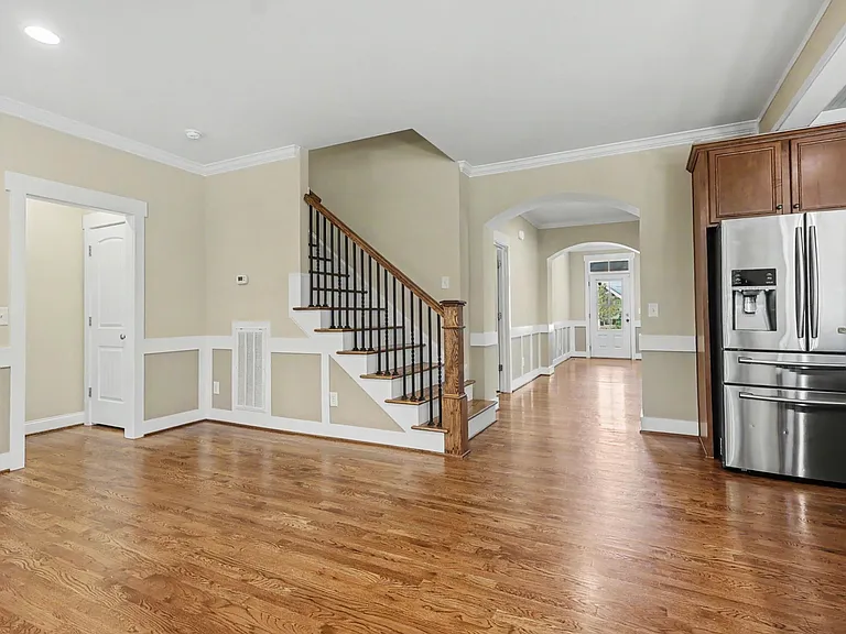 212 Virginia Water Dr — Photo 2