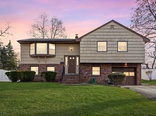 37 Ralph Pl, Morristown, NJ 07960