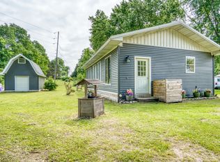 7986 Little Penny Ln, Six Lakes, MI 48886