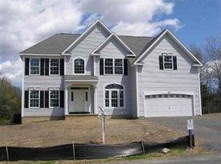 4 Amanda Way, Schenectady, NY 12309