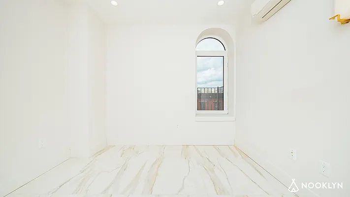 Rented by Nooklyn NYC LLC | media 15