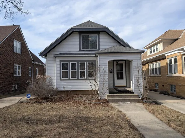 2965 South 44th STREET, Milwaukee, WI 53219