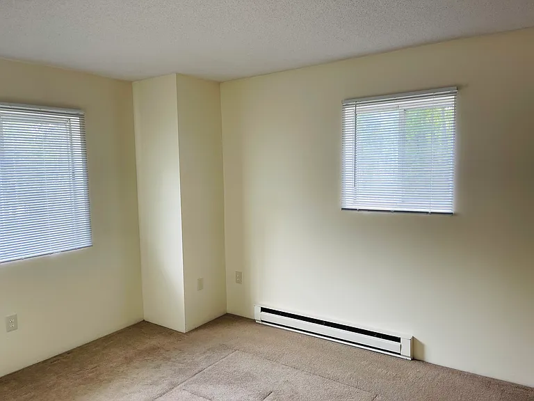 27 Maple Ave #2 — Photo 11
