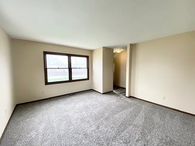 Price Drop! Two Bedroom Duplex — Photo 2