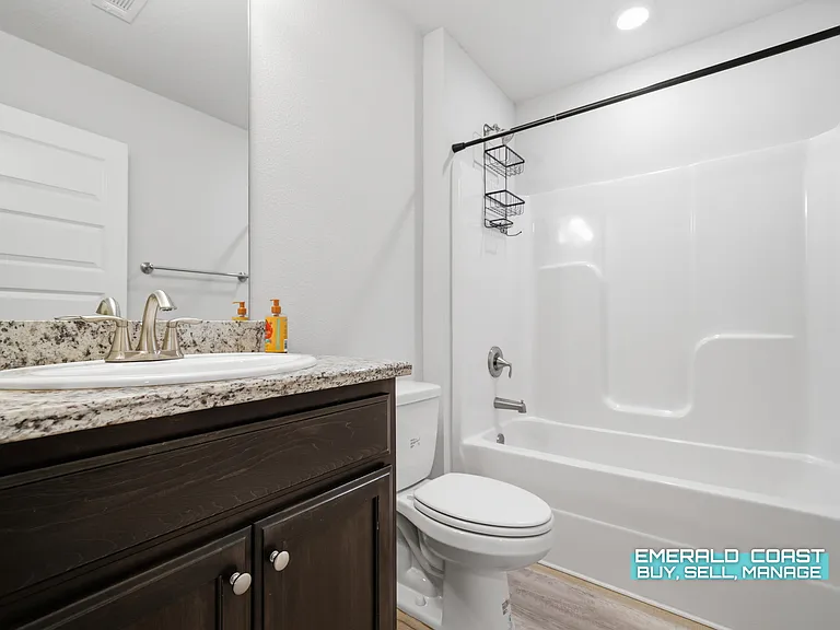 217 Baycliff Dr — Photo 32