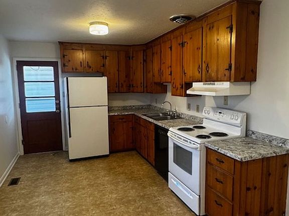 5th image of 1305 E 13th St