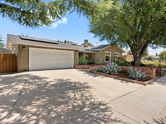 5th image of 5864 Antigua Dr