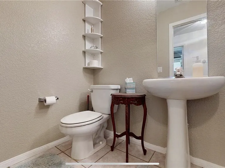 17607 Ranchero St — Photo 6