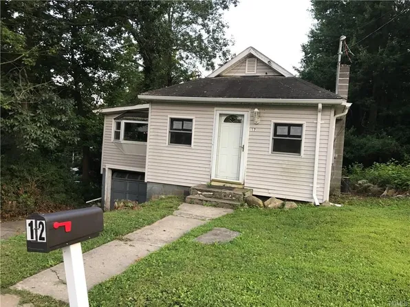 10 Jerome Dr, Patterson, NY 12563