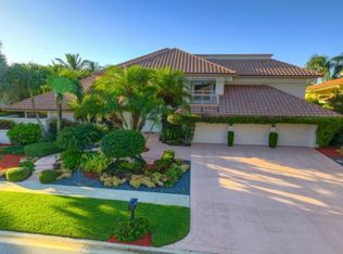 7262 Valencia Dr, Boca Raton, FL 33433