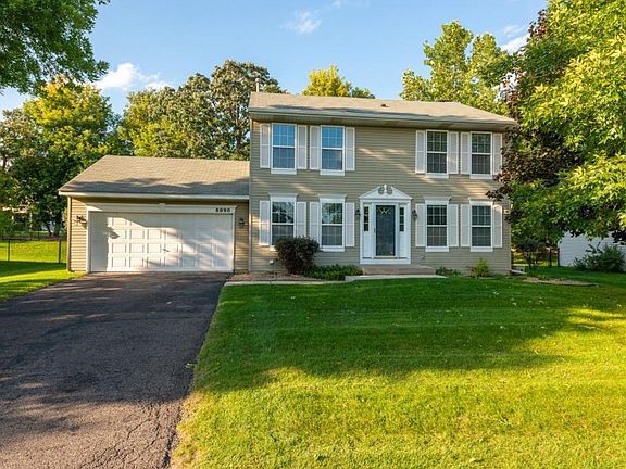 2nd image of 8090 Greenbriar Ln
