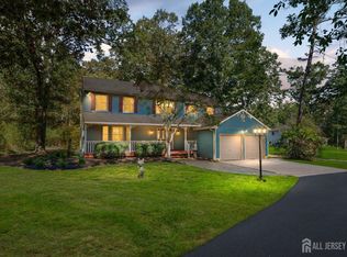 131 Cedarbrook Rd, Sicklerville, NJ 08081