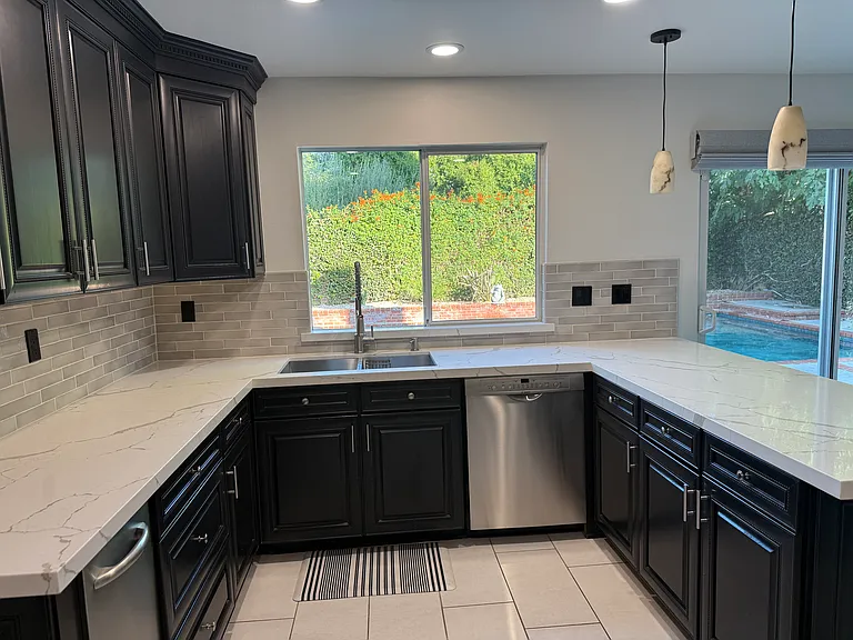 6600 Lasaine Ave — Photo 6